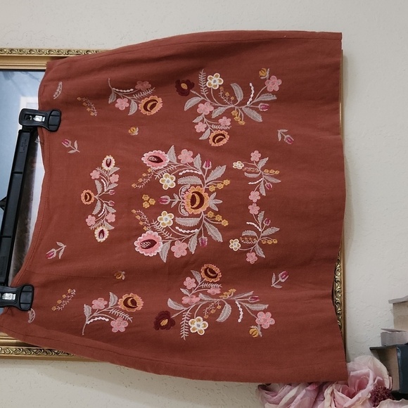 100% Linen Embroidered Floral Skirt  Rust Color Concert Coachella Sexy Large - Picture 1 of 10